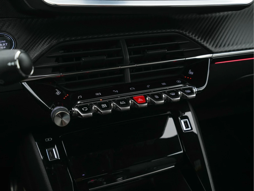 Peugeot e-208 – foto 14