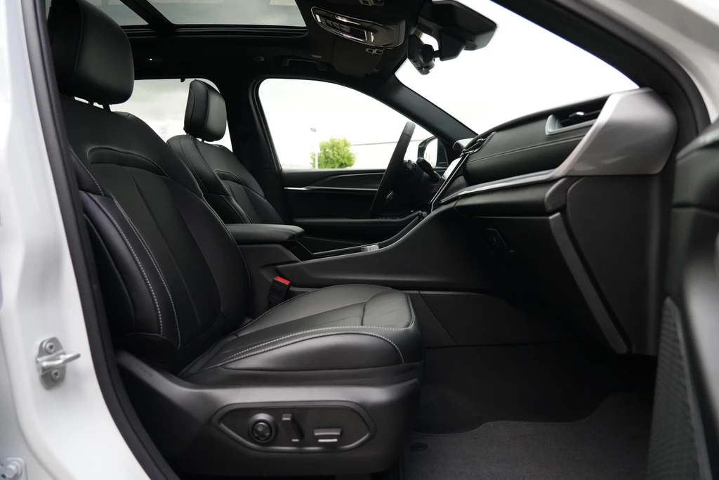 Jeep Grand Cherokee – foto 10
