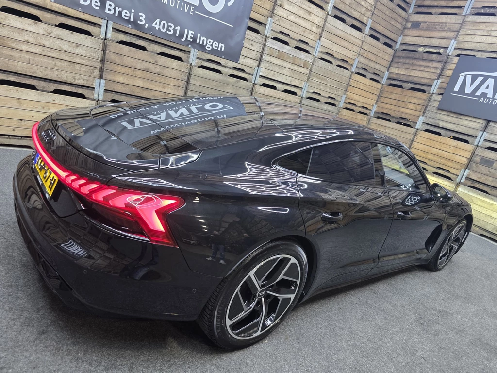 Audi e-tron GT – foto 4