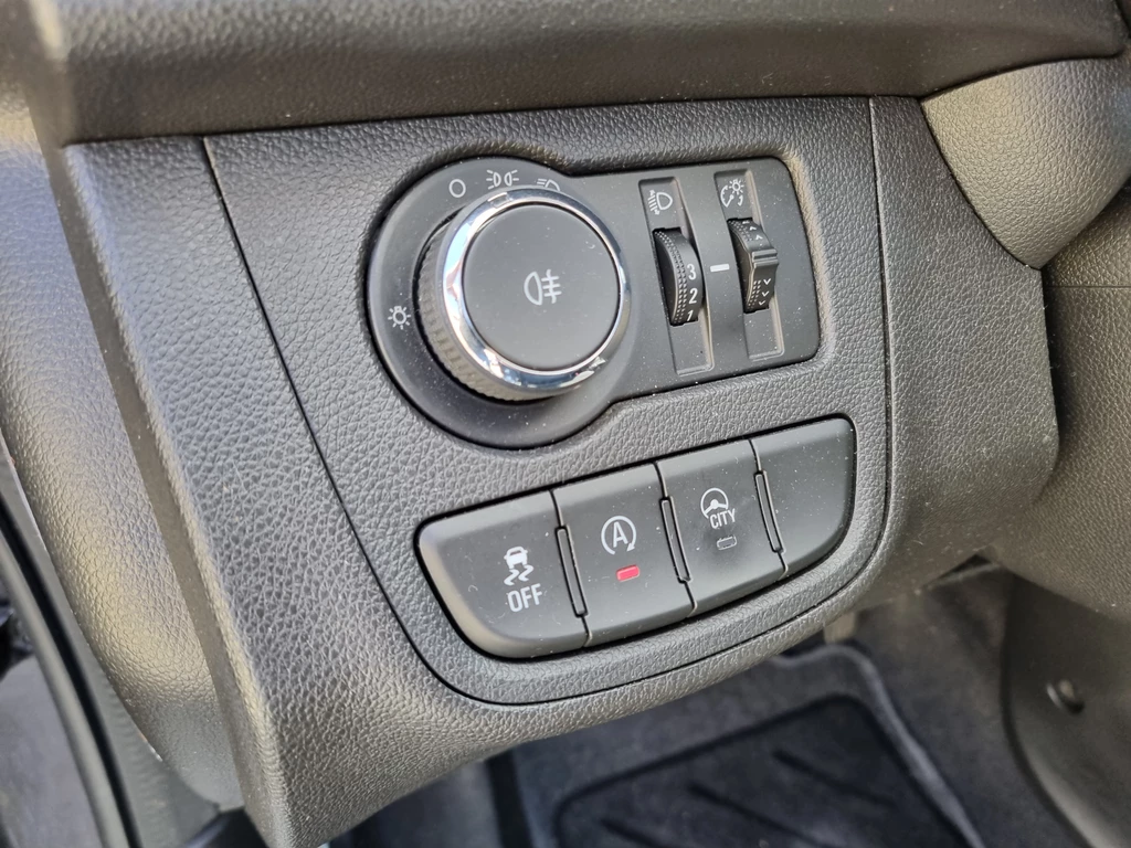 Opel KARL – foto 22