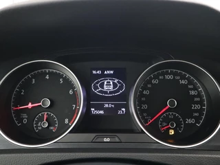 Volkswagen Golf – thumbnail 32