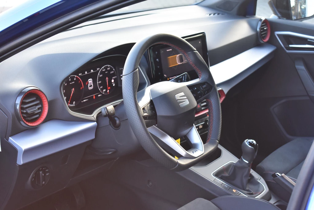 SEAT Ibiza – foto 9