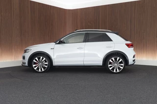 Volkswagen T-Roc – thumbnail 2
