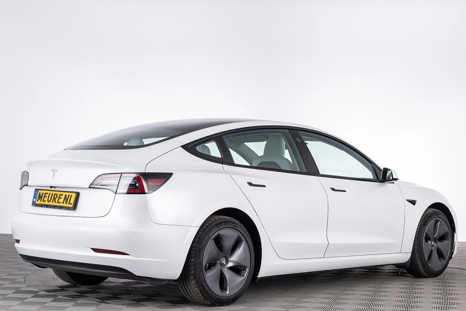 Tesla Model 3 – foto 5