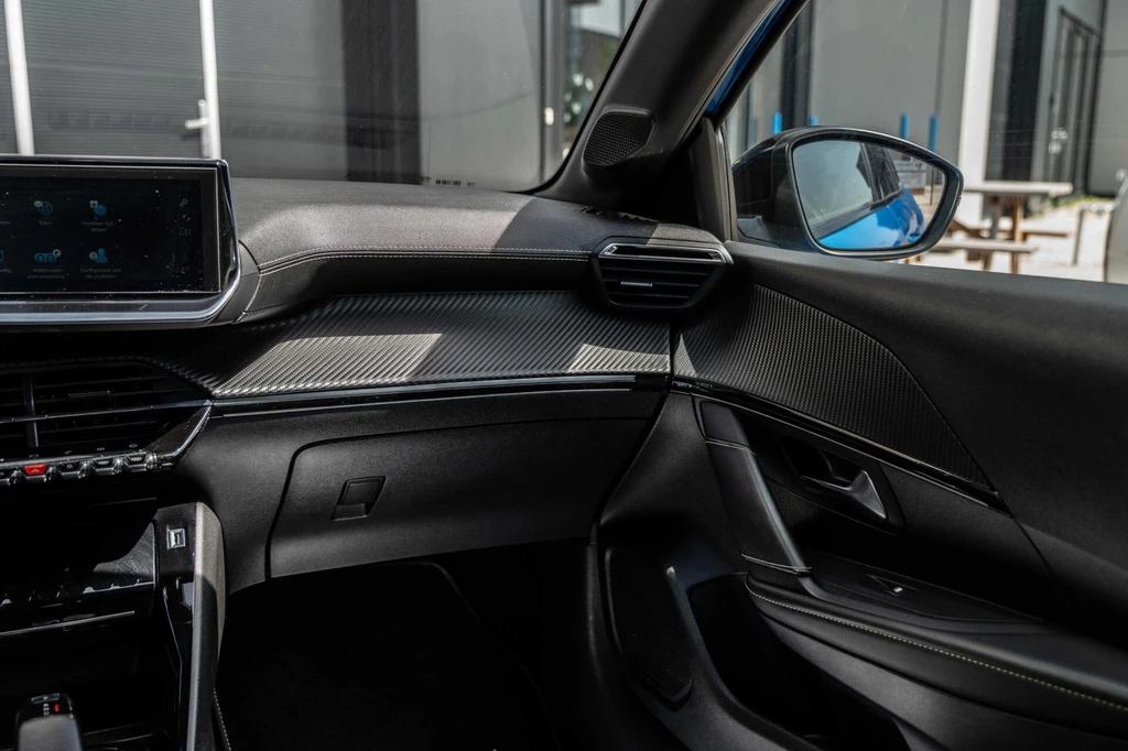 Peugeot 208 – foto 13