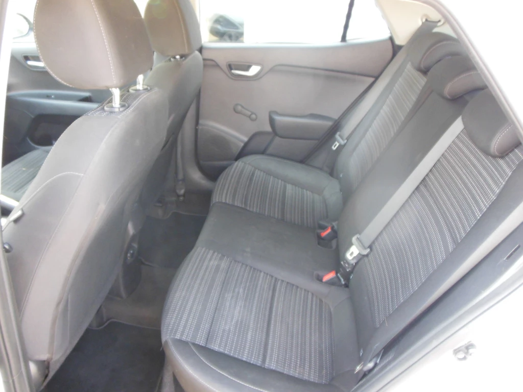 Kia Stonic – foto 10