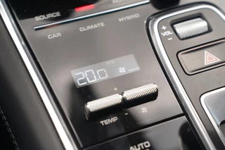 Porsche Panamera – thumbnail 37