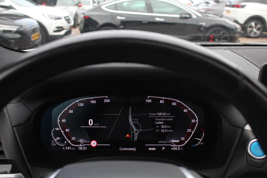 BMW iX3 – foto 18