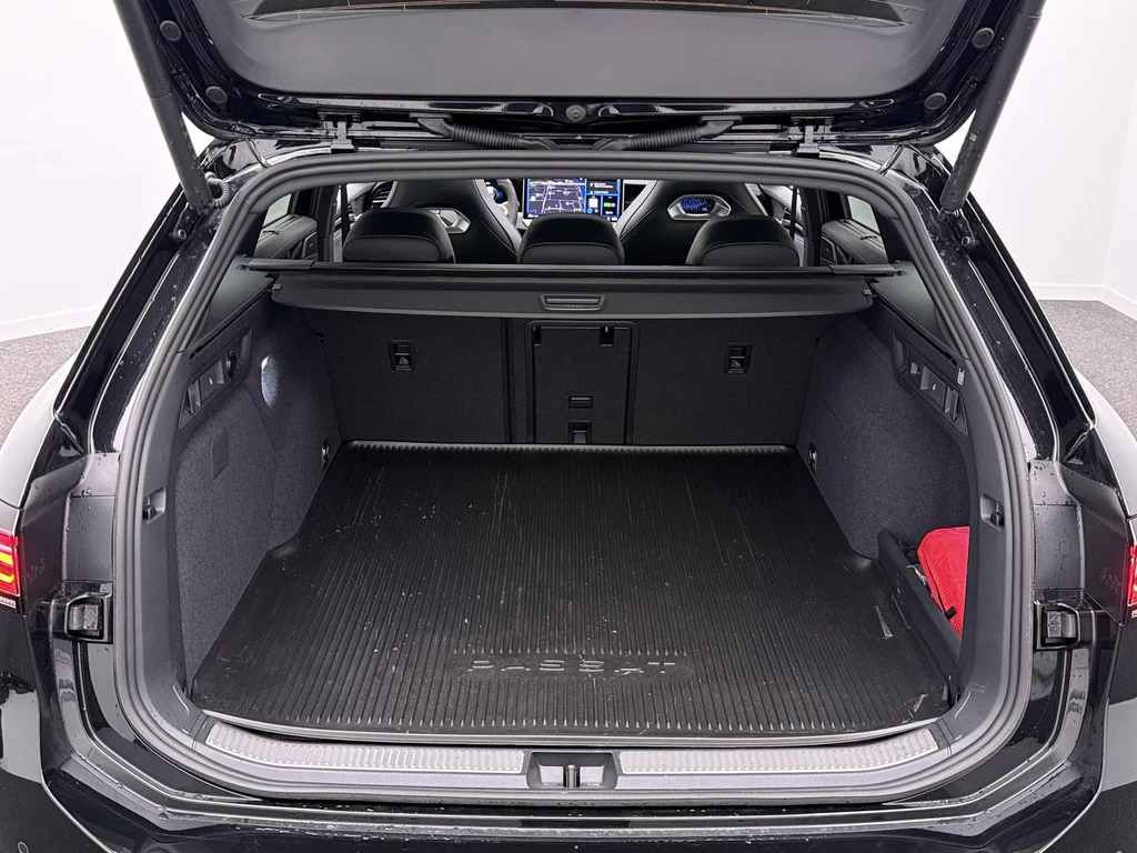 Volkswagen Passat – foto 56