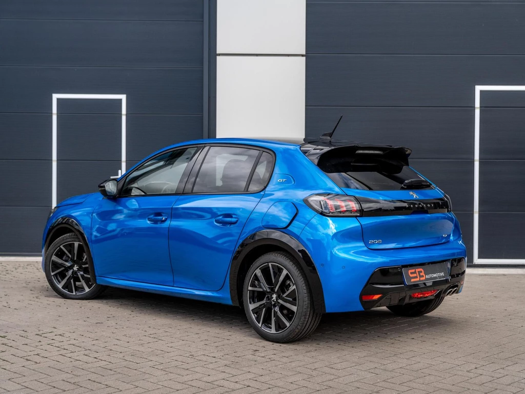 Peugeot 208 – foto 3