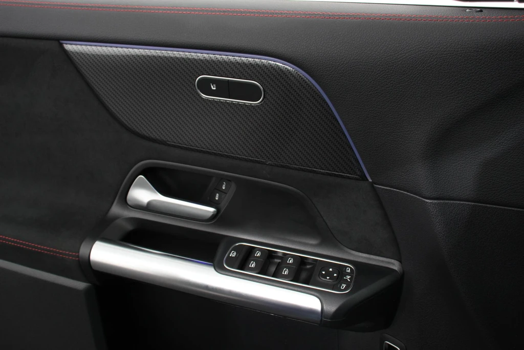 Mercedes-Benz GLA – foto 11