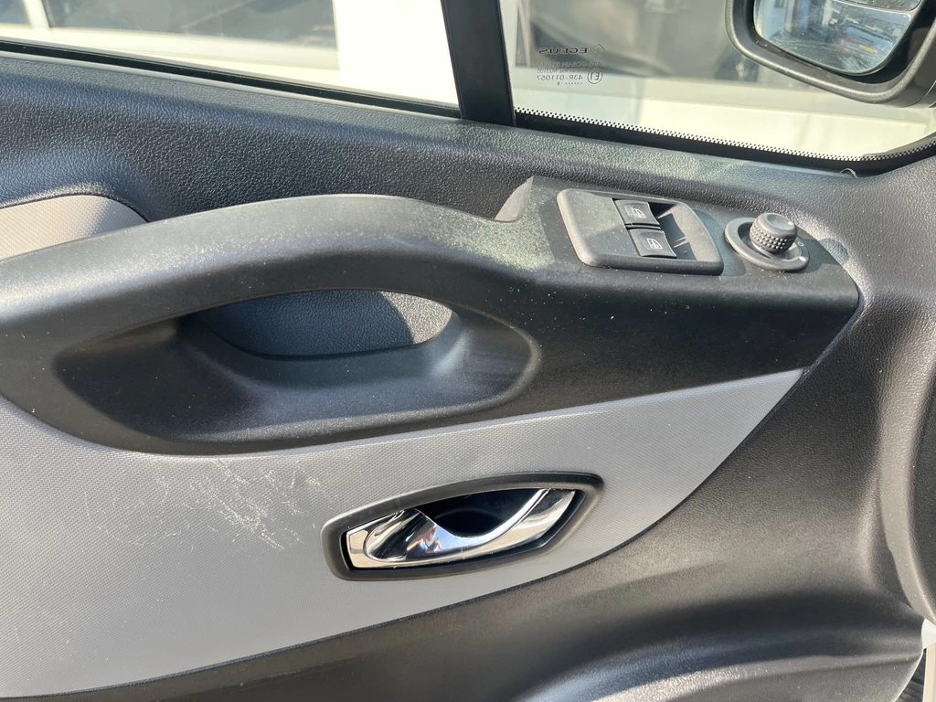 Renault Trafic – foto 25