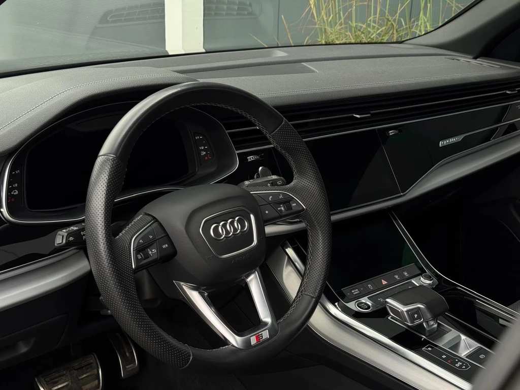 Audi Q8 – foto 22