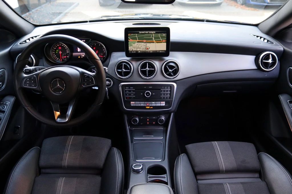 Mercedes-Benz CLA – foto 11