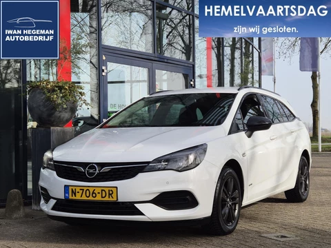 Opel Astra Sports Tourer 1.2 Design & Tech | Climate Control | Cruise Control | Navigatie | Licht metalen velgen | Apple Carplay