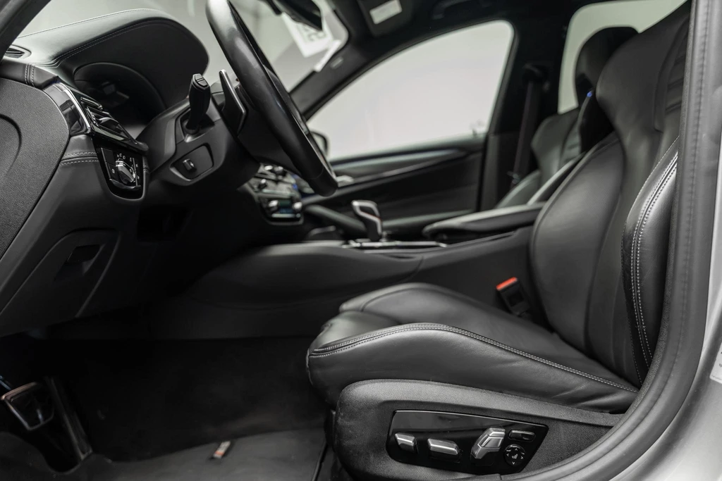 BMW M5 – foto 12