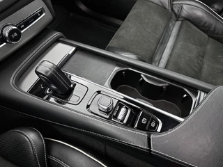 Volvo XC90 – thumbnail 30