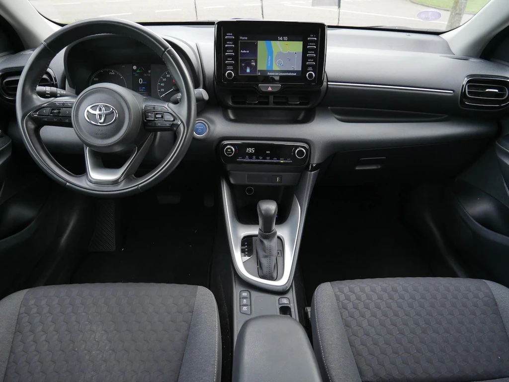 Toyota Yaris – foto 11