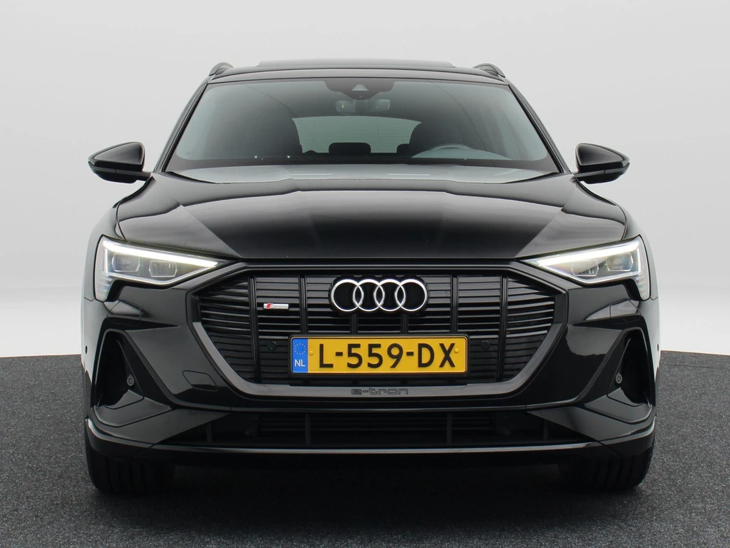 Audi e-tron – foto 8