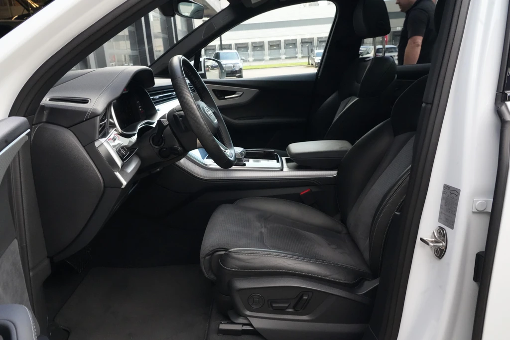 Audi Q7 – foto 10