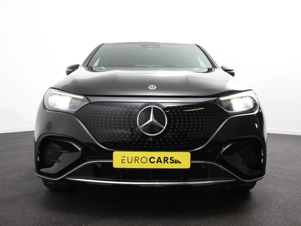 Mercedes-Benz EQE – foto 6