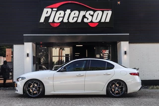 Alfa Romeo Giulia – thumbnail 2
