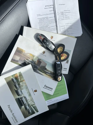 Porsche Cayenne – thumbnail 28