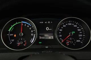 Volkswagen Golf – thumbnail 43