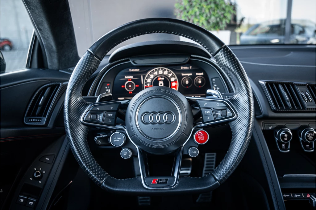 Audi R8 – foto 13