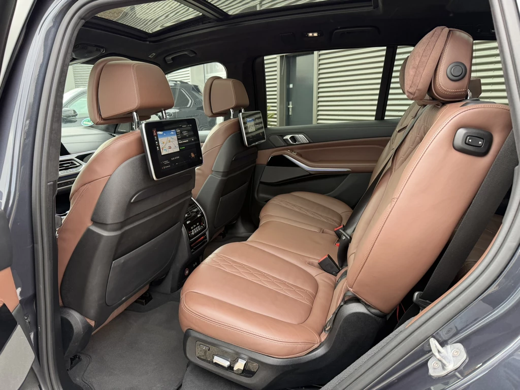 BMW X7 – foto 29
