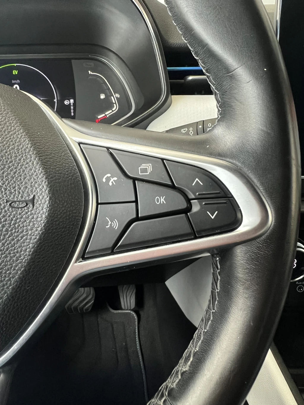 Renault Clio – foto 24