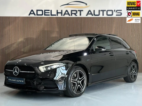 Mercedes-Benz A-klasse 250 e Business Solution AMG Limited / Panorama dak / Lederen interieur / Cruise control / Climate control