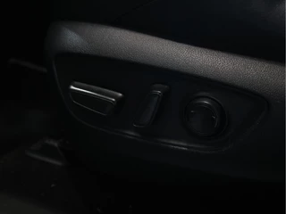 Toyota RAV4 – thumbnail 11