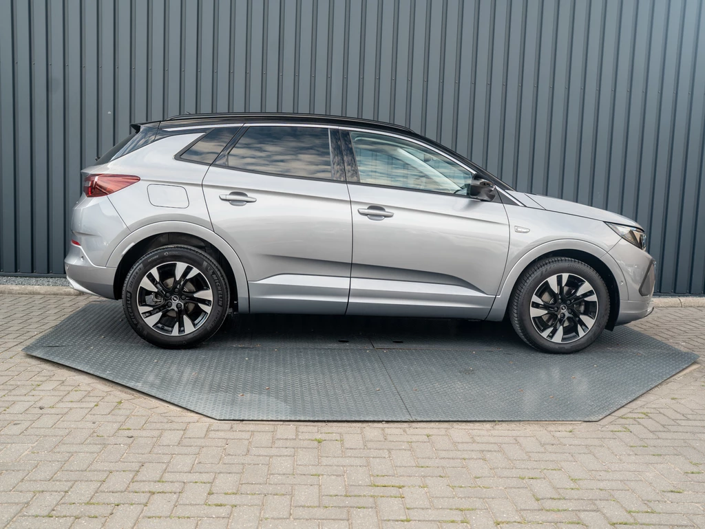 Opel Grandland – foto 12