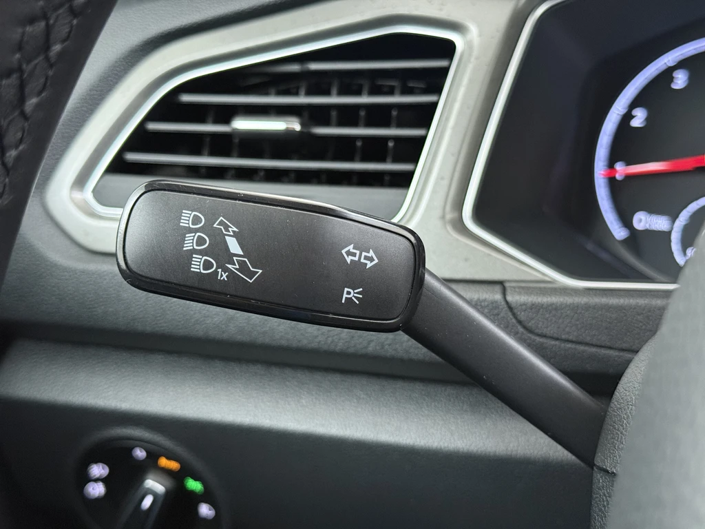 Volkswagen T-Roc – foto 33