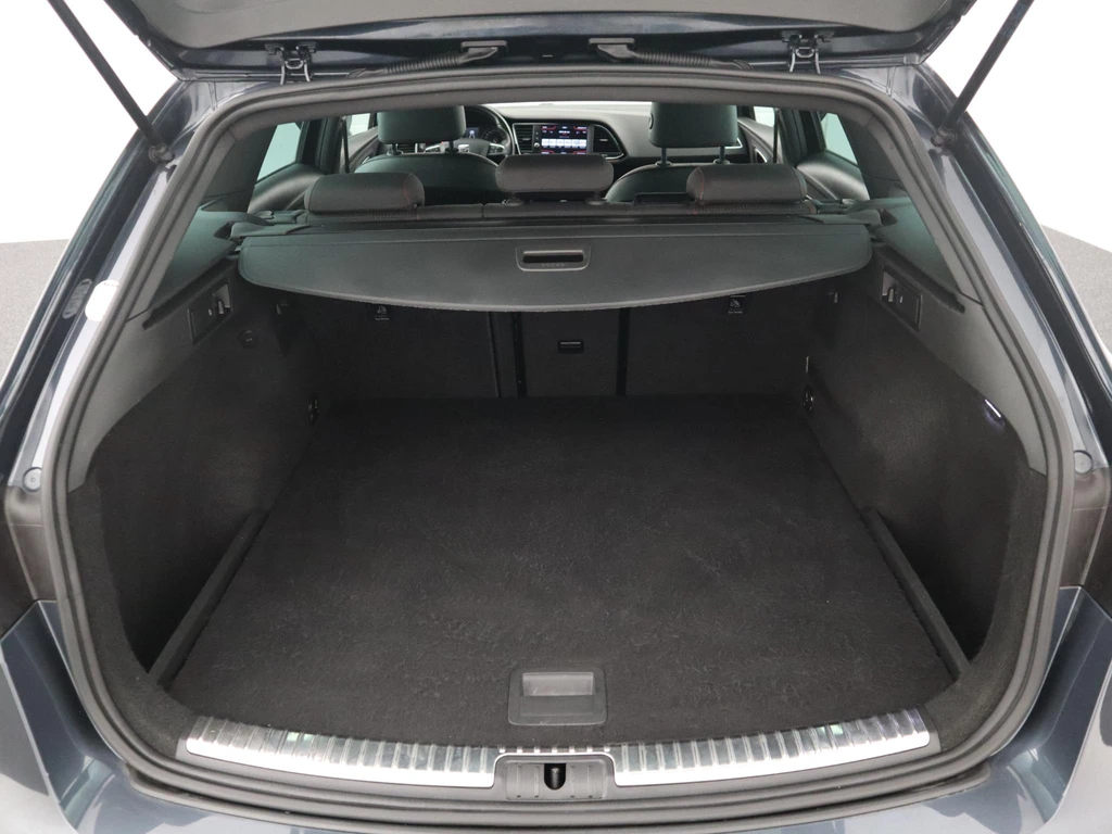 SEAT Leon – foto 38