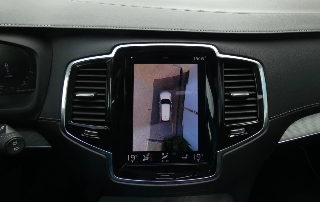 Volvo XC90 – foto 27