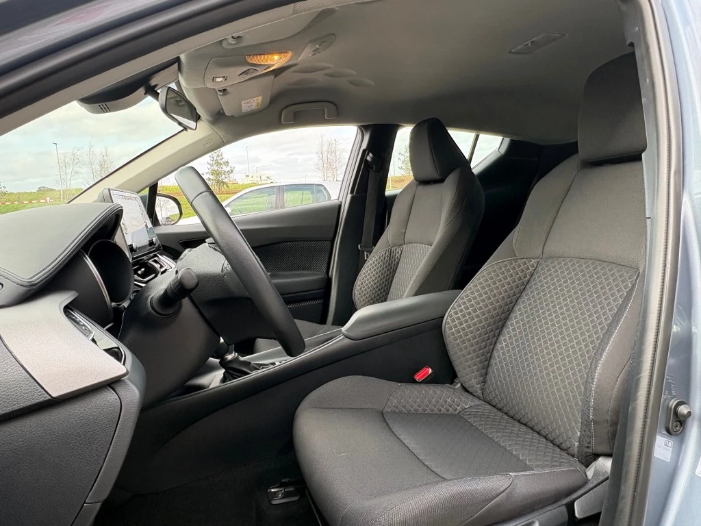 Toyota C-HR – foto 7