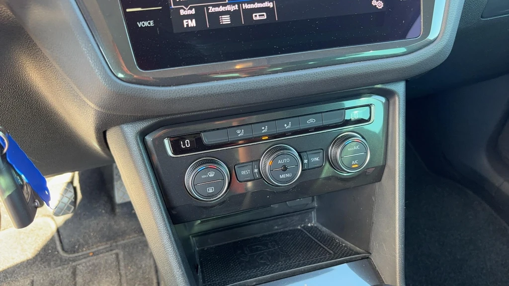 Volkswagen Tiguan – foto 13