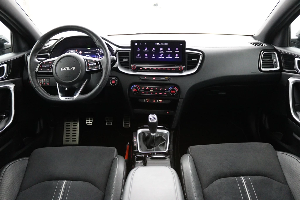 Kia XCeed – foto 32
