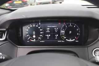Land Rover Range Rover Velar – thumbnail 39