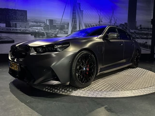 BMW M5 – thumbnail 3