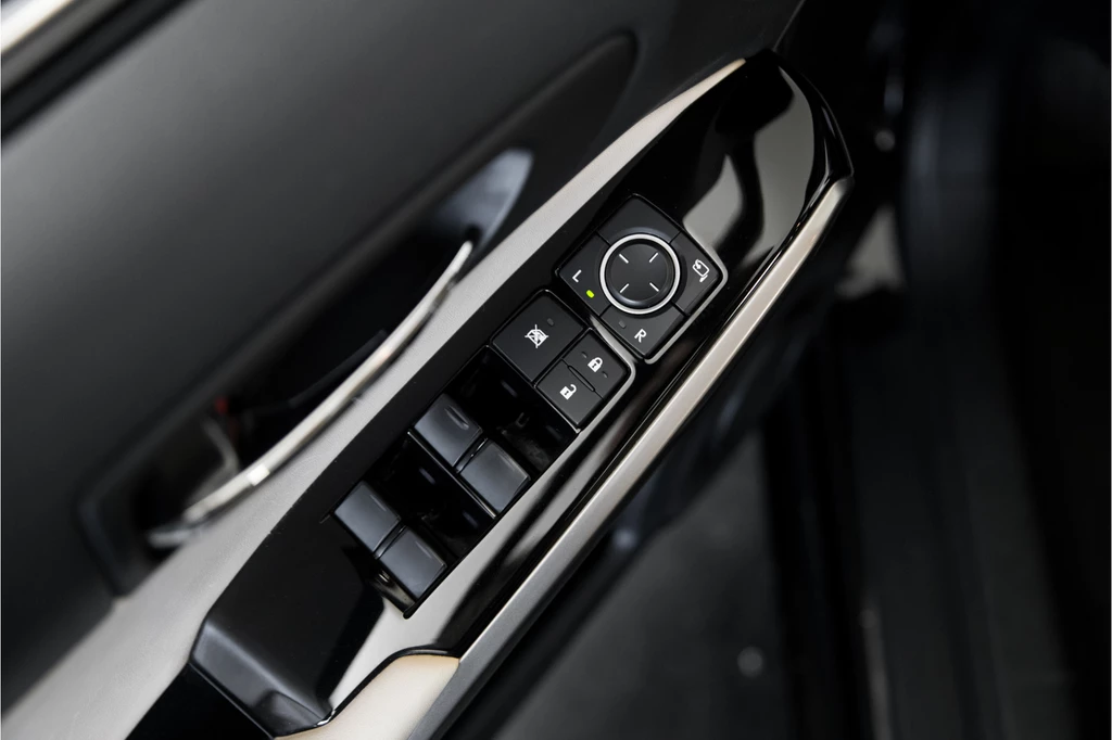 Lexus IS – foto 34