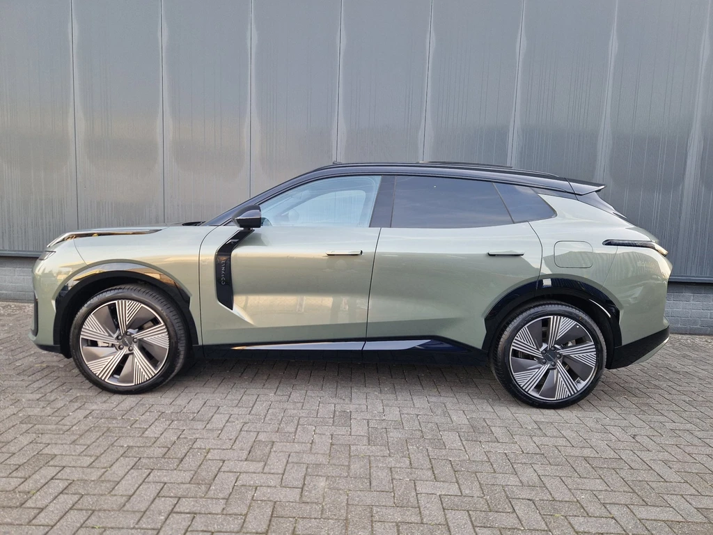 Lynk & Co 08 – foto 2