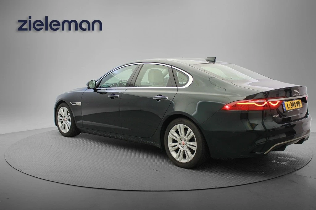 Jaguar XF – foto 3