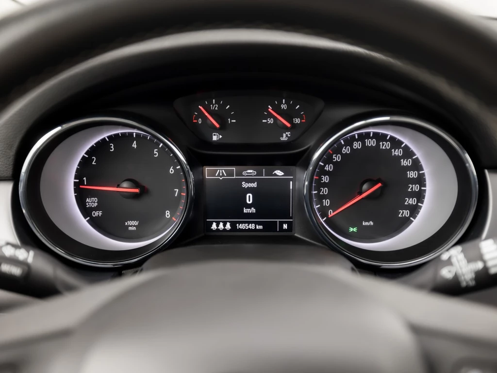 Opel Astra – foto 22