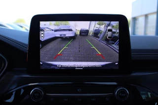 Ford Kuga – thumbnail 41