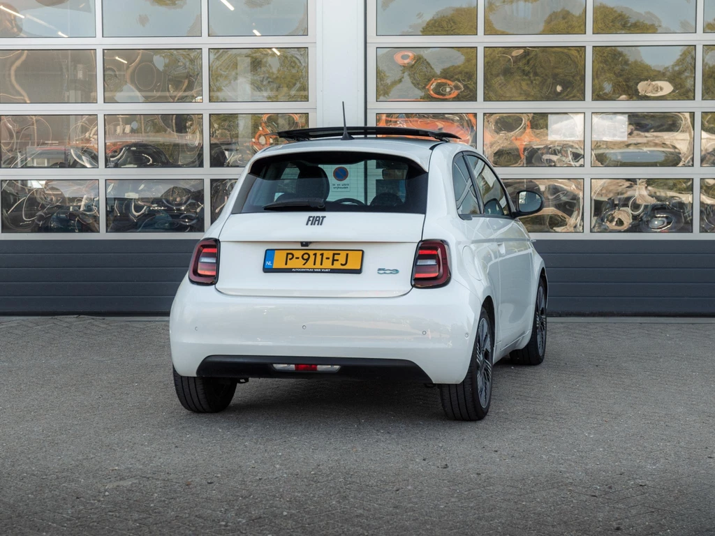 Fiat 500e – foto 6