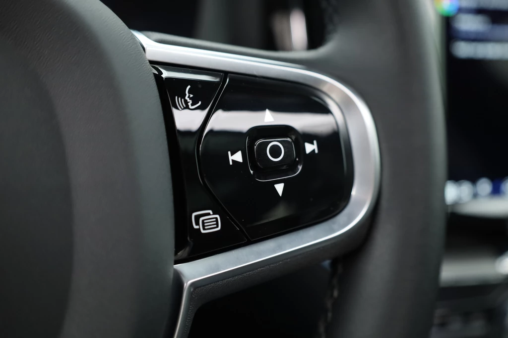 Volvo XC60 – foto 16