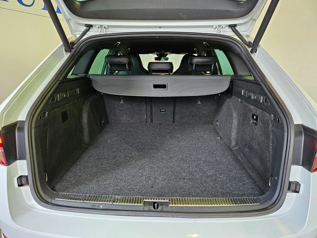 Škoda Superb – foto 28